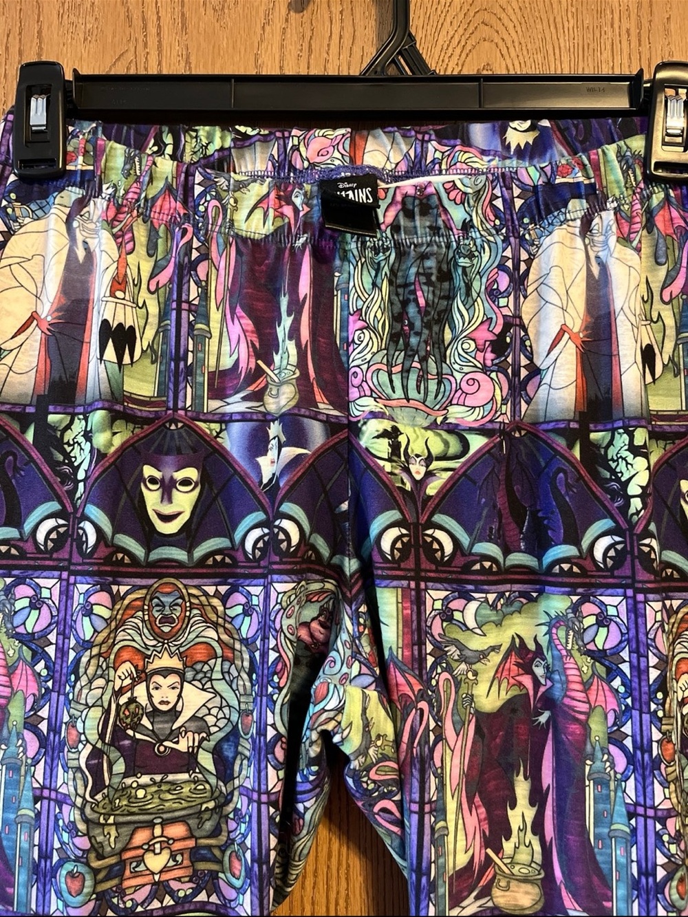 Disney Villians Leggings Plus Size 1 Hot Topic Malificient Cruella
